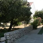 Mandre 523b Apartman *