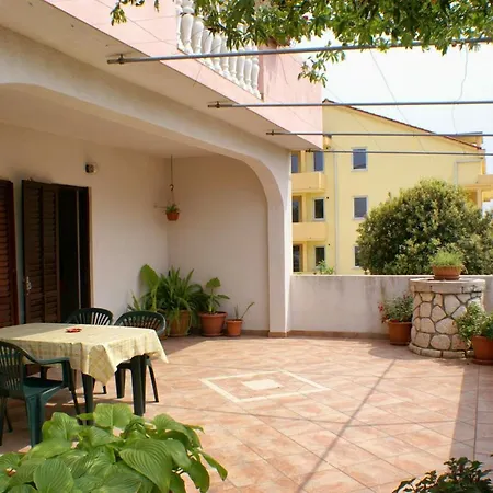 Mandre 523b Apartman